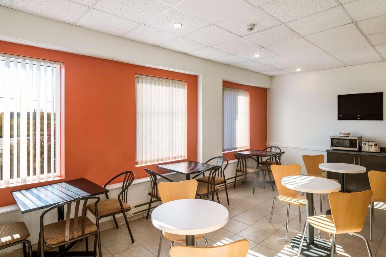 Motel 6-Moncton, Nb ภายนอก รูปภาพ